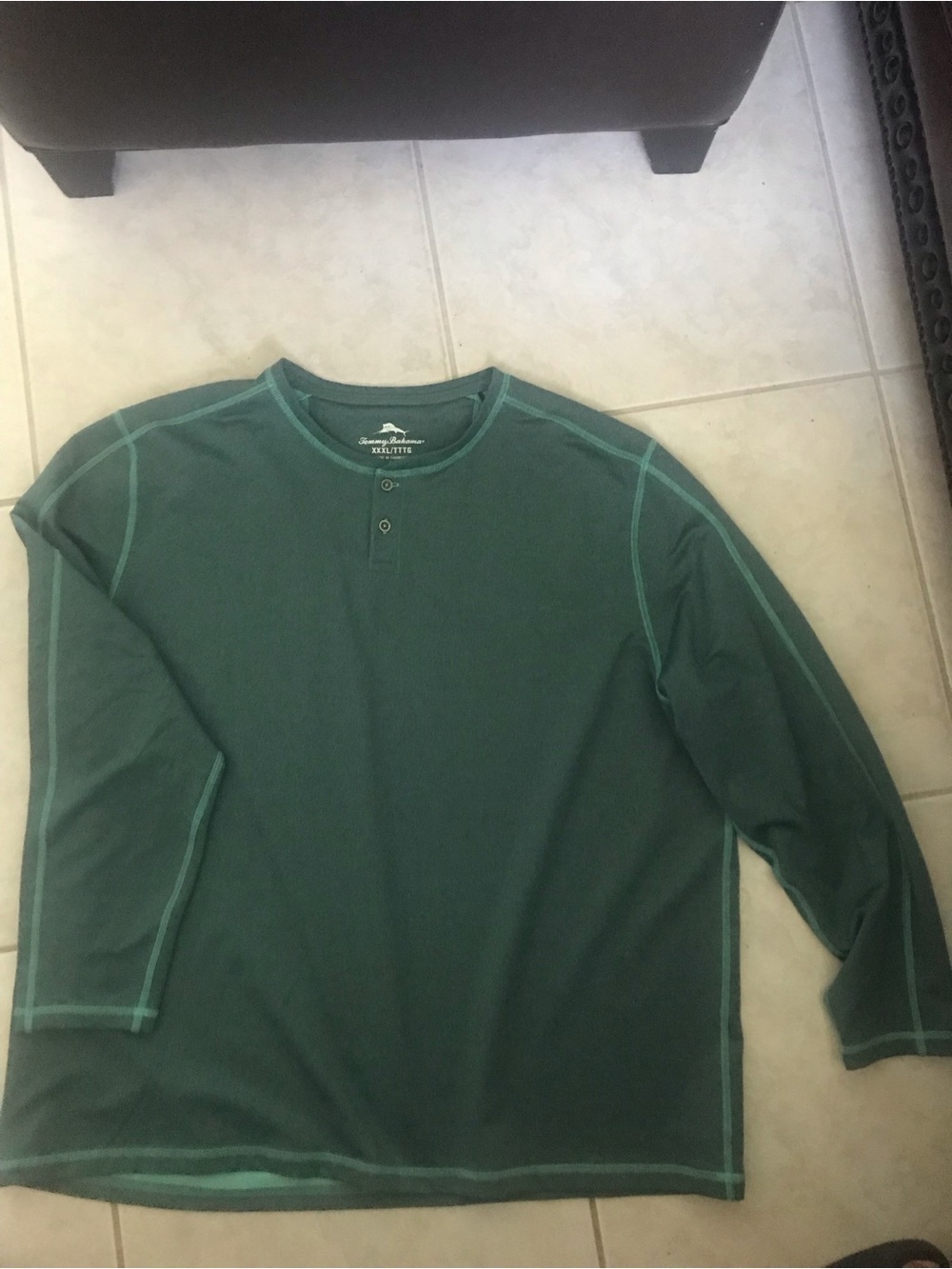 Tommy Bahama  Green Long-Sleeve Henley Contrast Stitching size 3XL